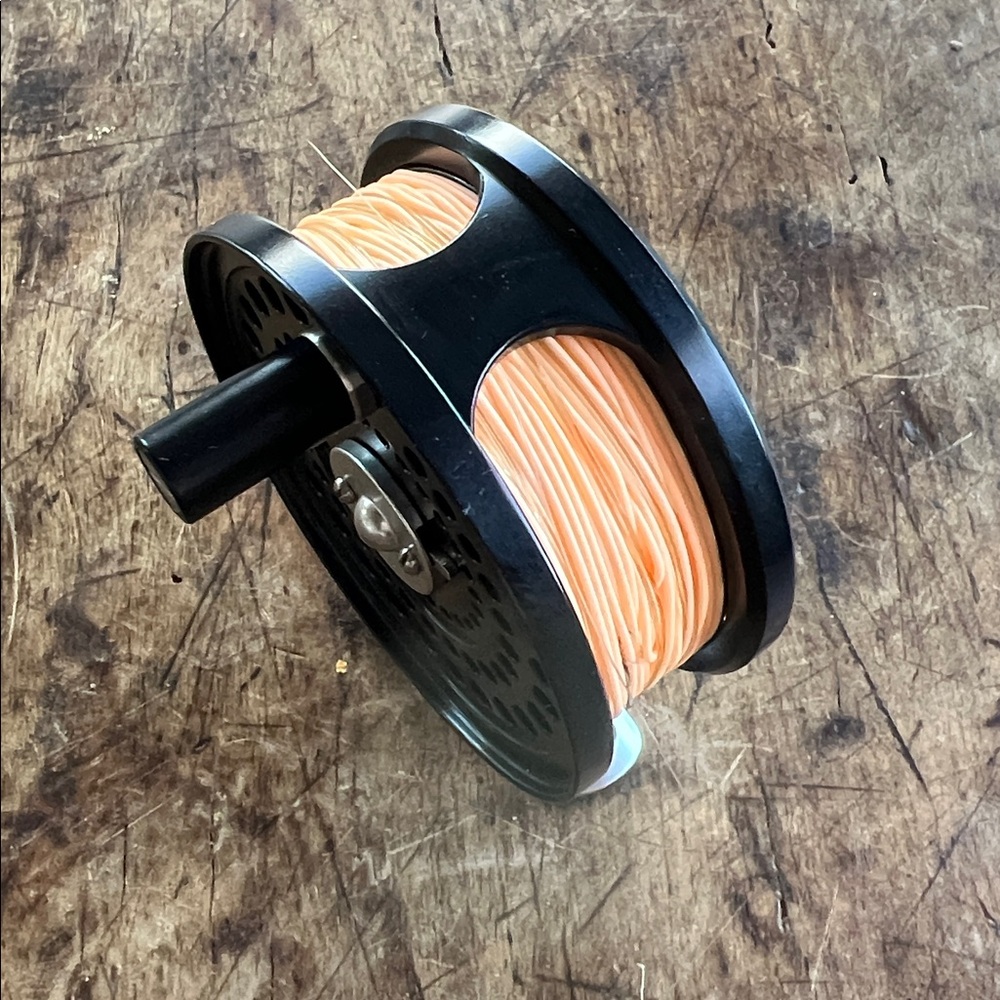Orvis CFO II Black Fly Reel - Picture 3 of 4